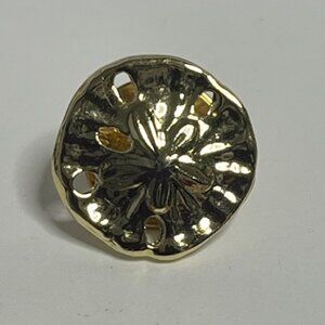 VTG Gold Tone Sand Dollar Ocean Beach Lapel Vest Hat Bag Pin .6"